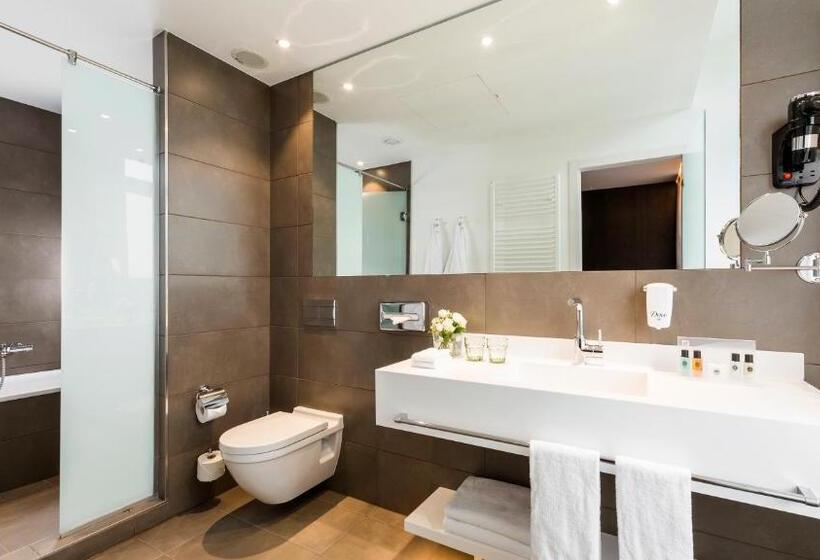 Номер Executive Кровать Кинг, Holiday Inn Dresden   Am Zwinger, An Ihg