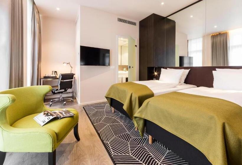 Номер Superior, Holiday Inn Dresden   Am Zwinger, An Ihg