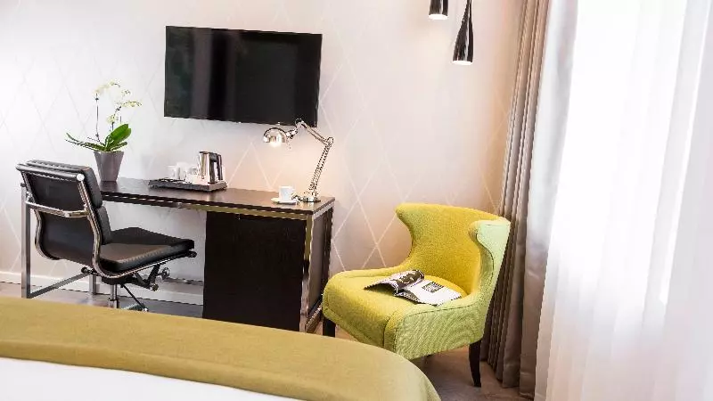 スタンダードルーム, Holiday Inn Dresden Am Zwinger, An Ihg