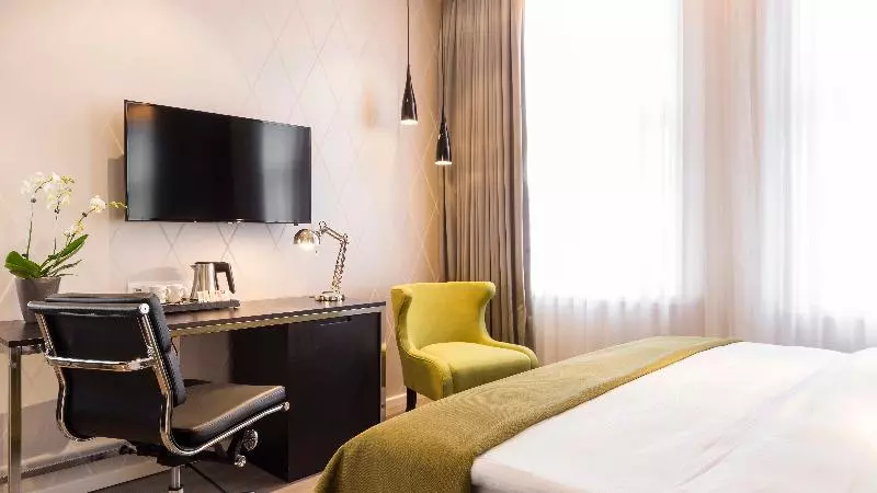 スタンダードルーム, Holiday Inn Dresden Am Zwinger, An Ihg