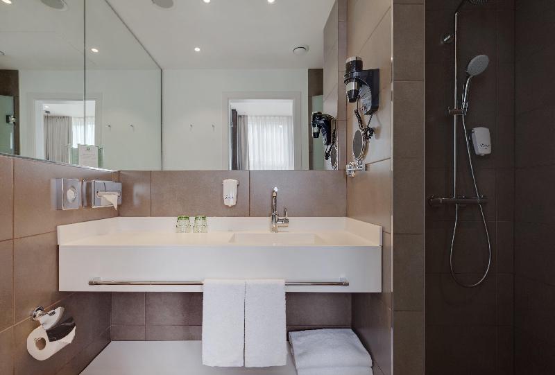 Номер Superior, Holiday Inn Dresden   Am Zwinger, An Ihg