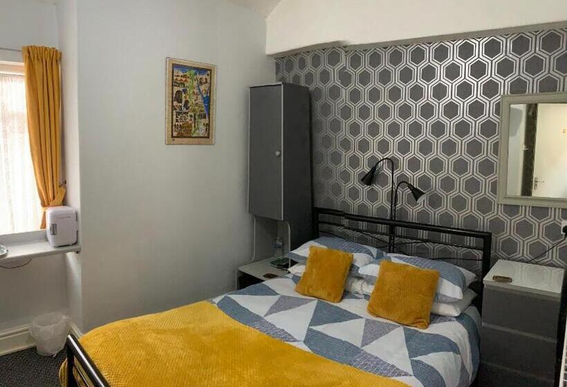 Quarto Economy, Hornby Villa B&b Couples & Families Only Central Location