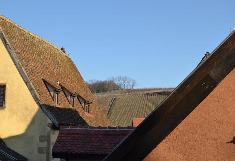 经济房, Le Saint Nicolas