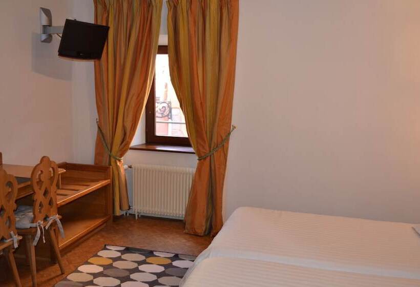 高级大房间, Le Saint Nicolas