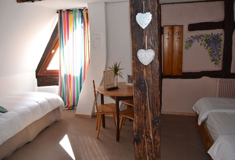 标准三人间, Le Saint Nicolas