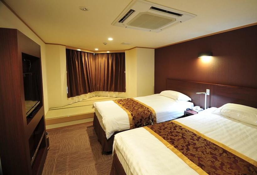 غرفة قياسية, Marine World