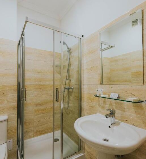 Habitación Clásica, Premier Geneva