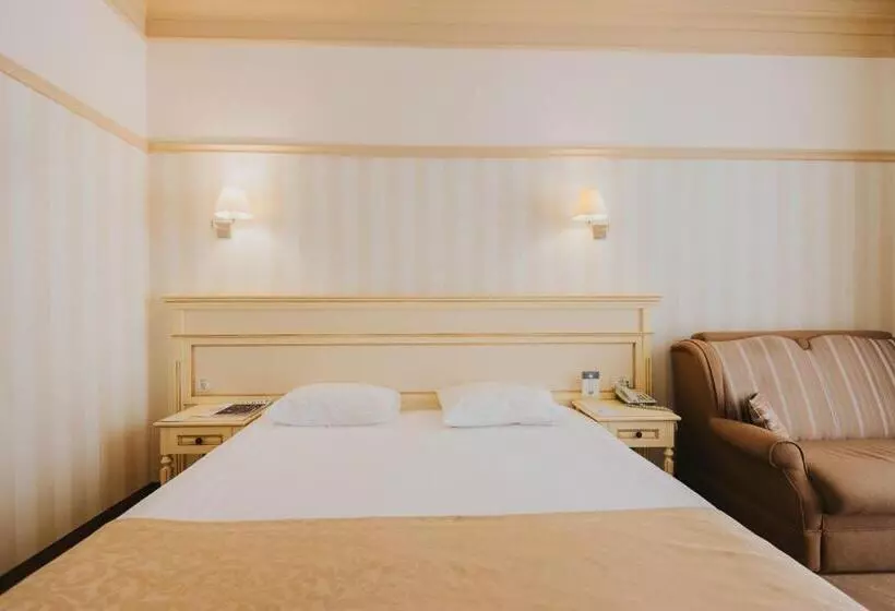 プレミアムルーム, Premier Geneva