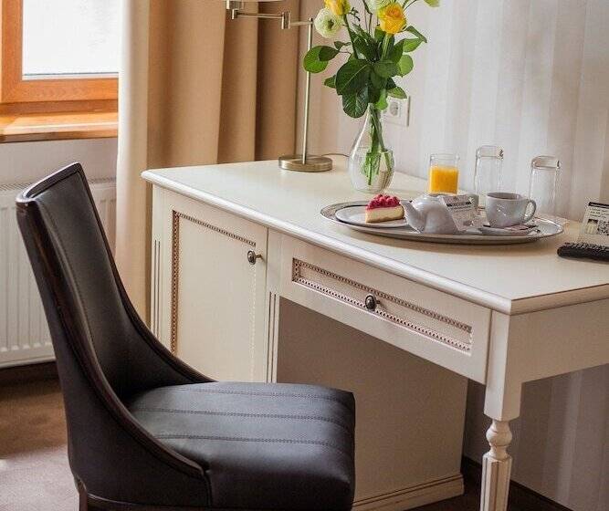 Habitación Deluxe, Premier Geneva