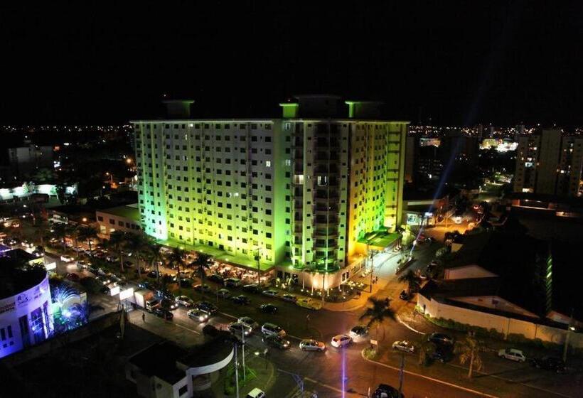 דירת חדר נוף לבריכה, Boulevard Suíte Hotel By Wam Experience