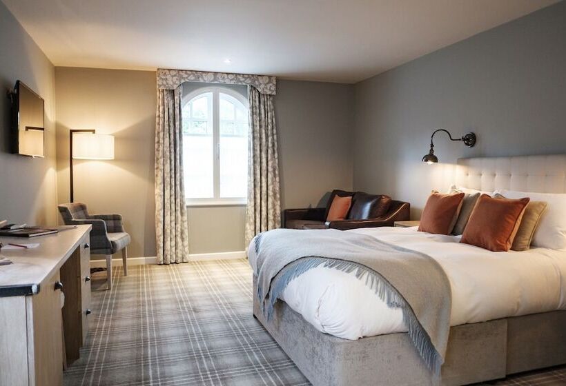 חדר משפחתי, The Princess Royal