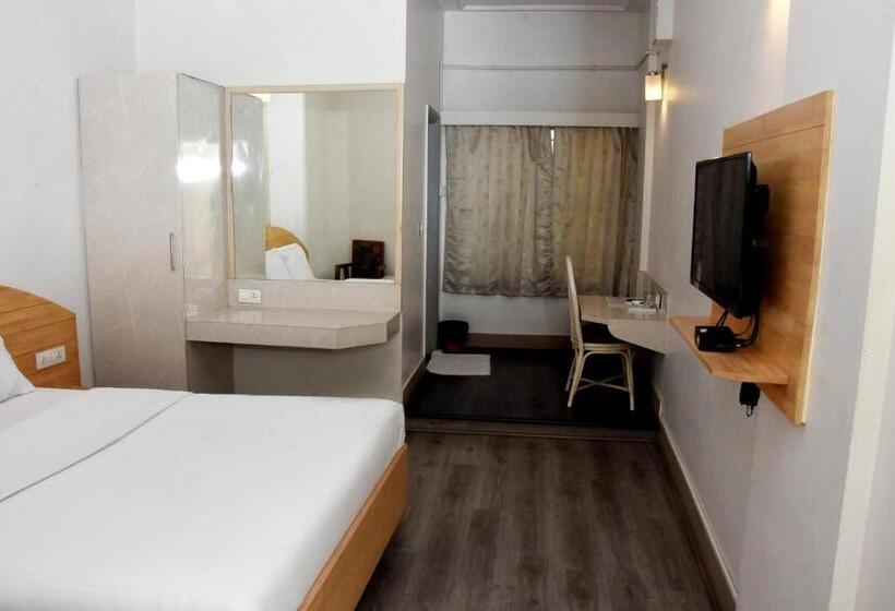 Quarto Estandar, Vellara