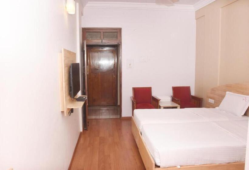 חדר סטנדרט, Vellara