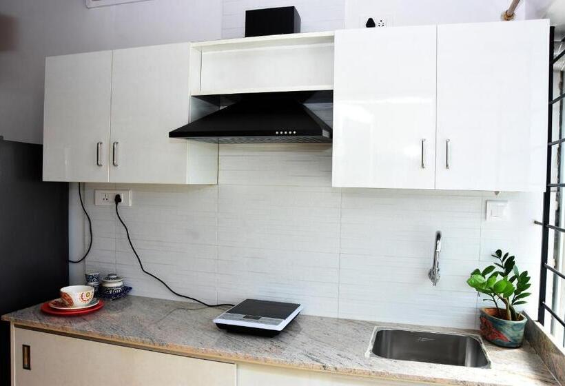 חדר סטודיו סטנדרד, Vellara