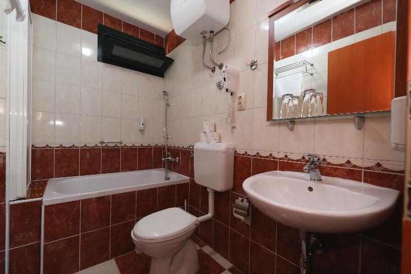 Семейный Номер, Mediterranean Village San Antonio