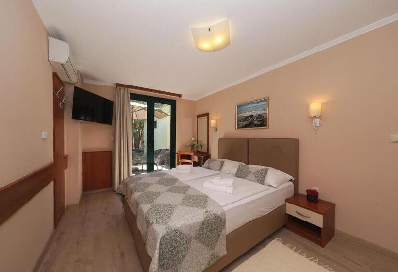 Family Suite, Mediterranean Village San Antonio