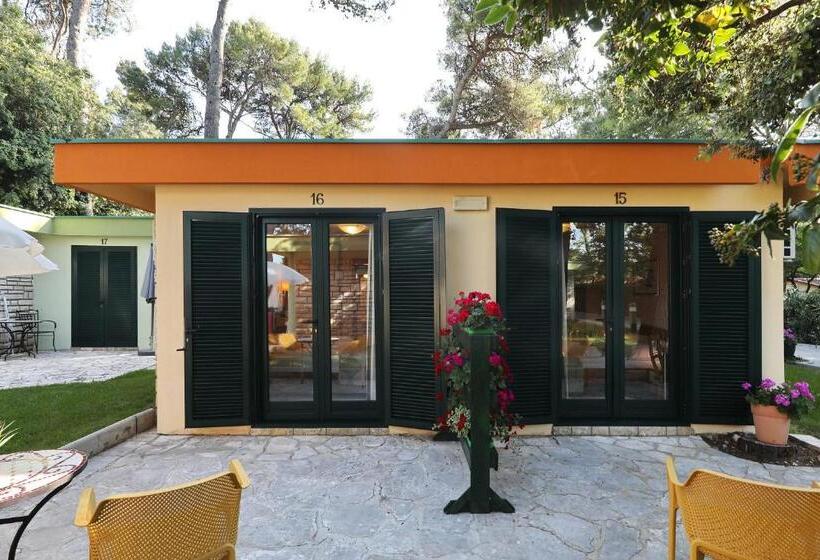 Семейный Номер, Mediterranean Village San Antonio