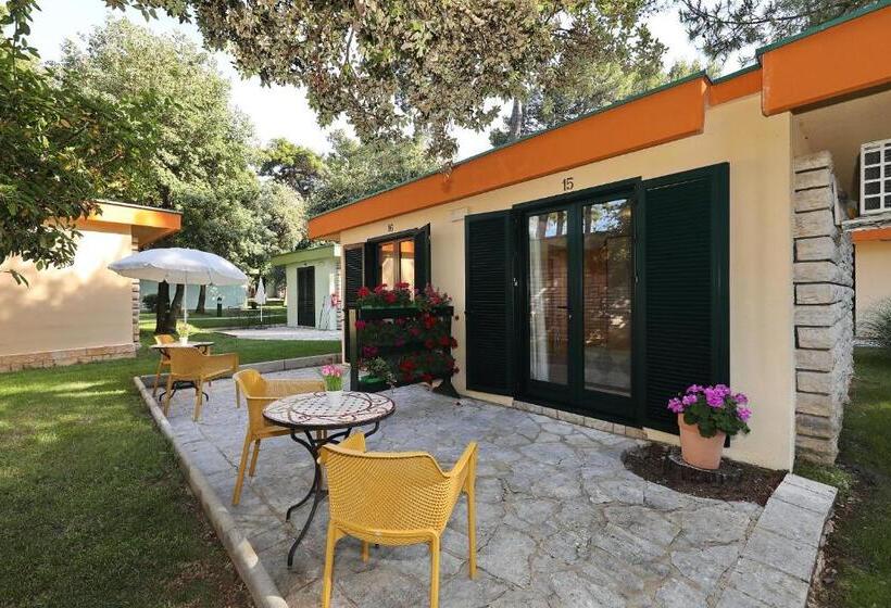 Семейный Номер, Mediterranean Village San Antonio