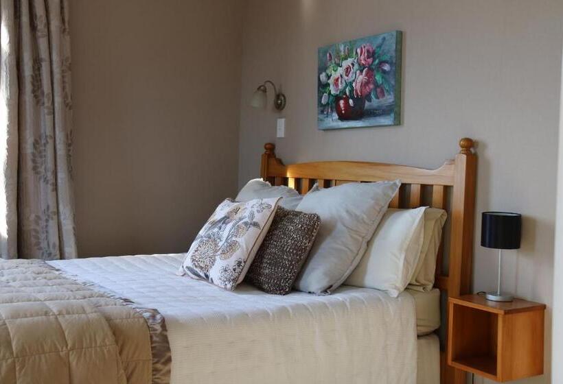 חדר סטנדרט נוף לים, The Point B&b