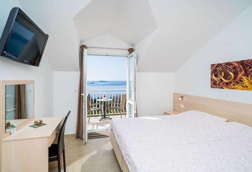 Апартаменты 1 Спальня Вид на Море с Балконом, Villa Samba