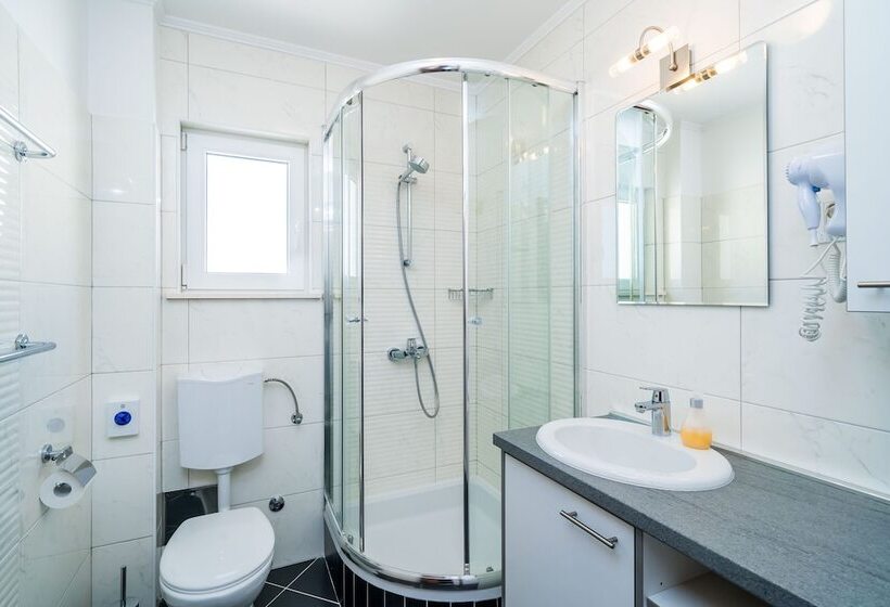 Апартаменты 1 Спальня Вид на Море с Балконом, Villa Samba