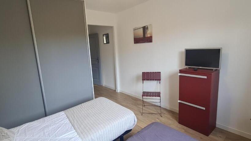 带1个卧室带泳池的公寓, Gites O Fil De L Eau