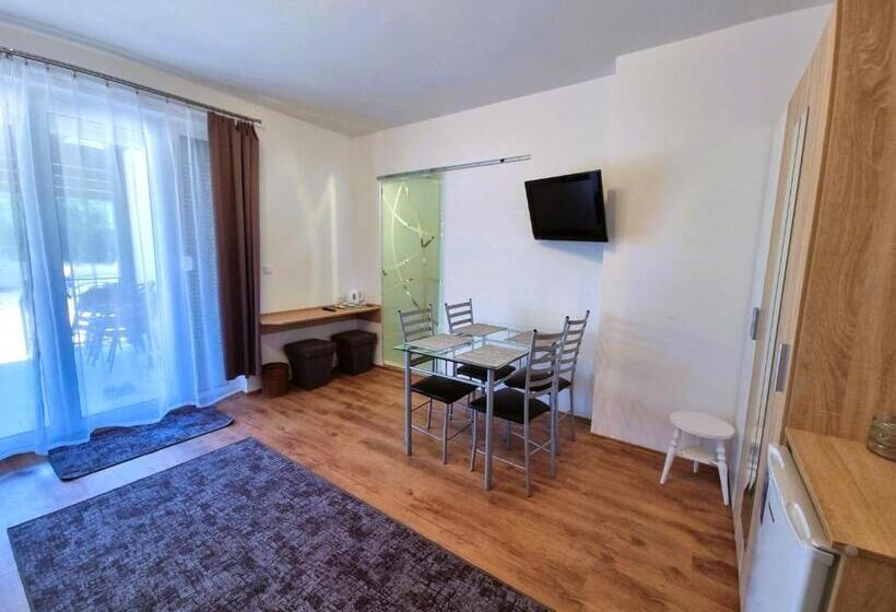 Семейный Номер, Duna Beach Apartman