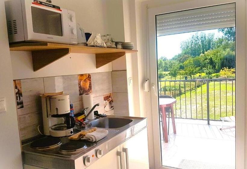 Апартаменты 2 Спальни, Duna Beach Apartman