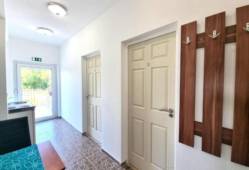 Апартаменты 2 Спальни, Duna Beach Apartman