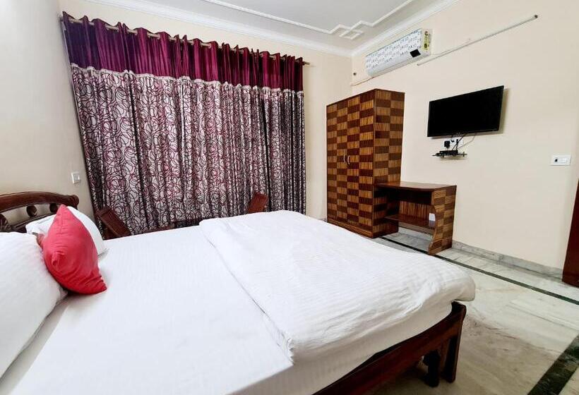 エコノミールーム, The Kings Residency