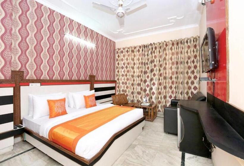 エコノミートリプルルーム, The Kings Residency