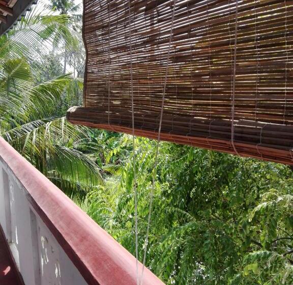 اتاق استاندارد با بالکن, Green Mountain Rest Mirissa