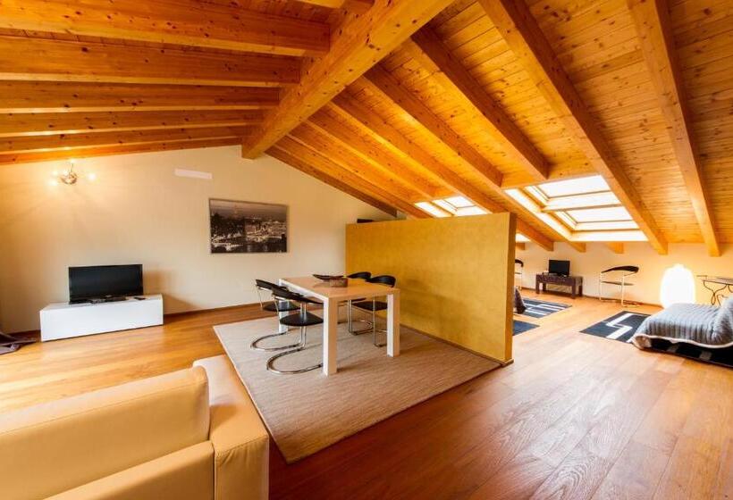 استودیو استاندارد با تراس, Vip Bergamo Apartments