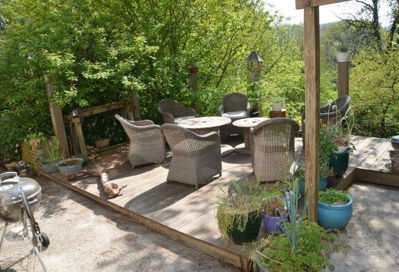 标准间, La Cave Au Chat Pitre / L étable