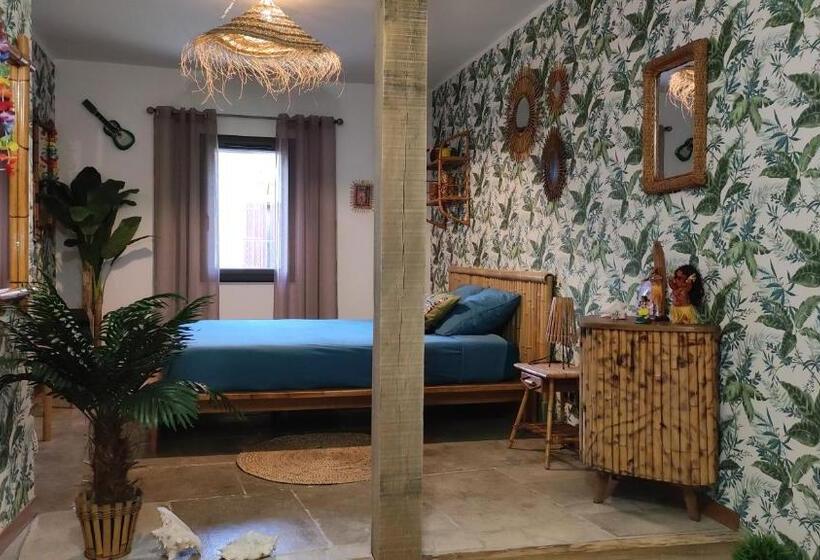 غرفة قياسية, Nostal Gite