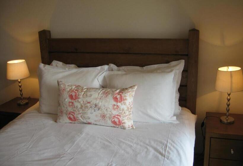 شقة غرفة واحدة, Chamkoria Chalets