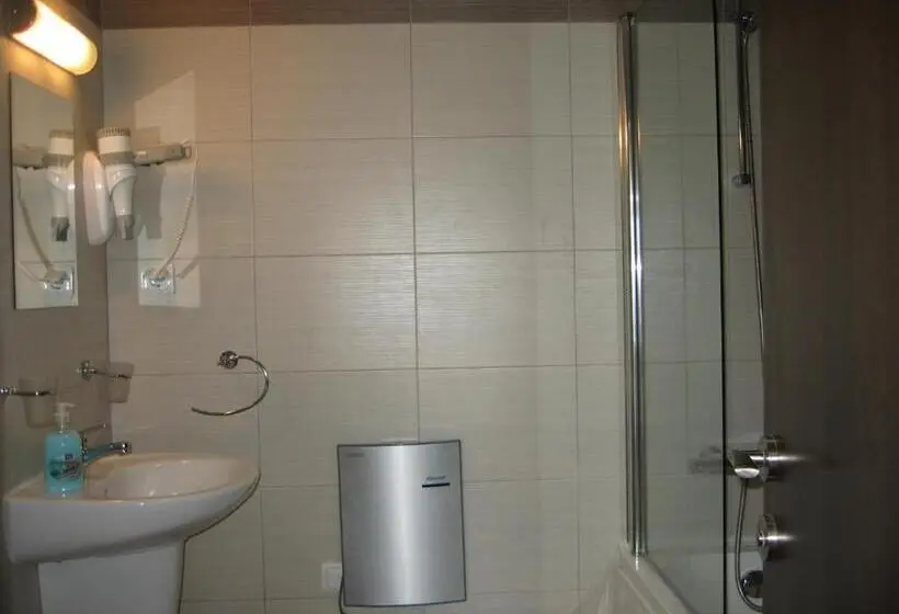 3 Schlafzimmer Duplex Apartment, Chamkoria Chalets