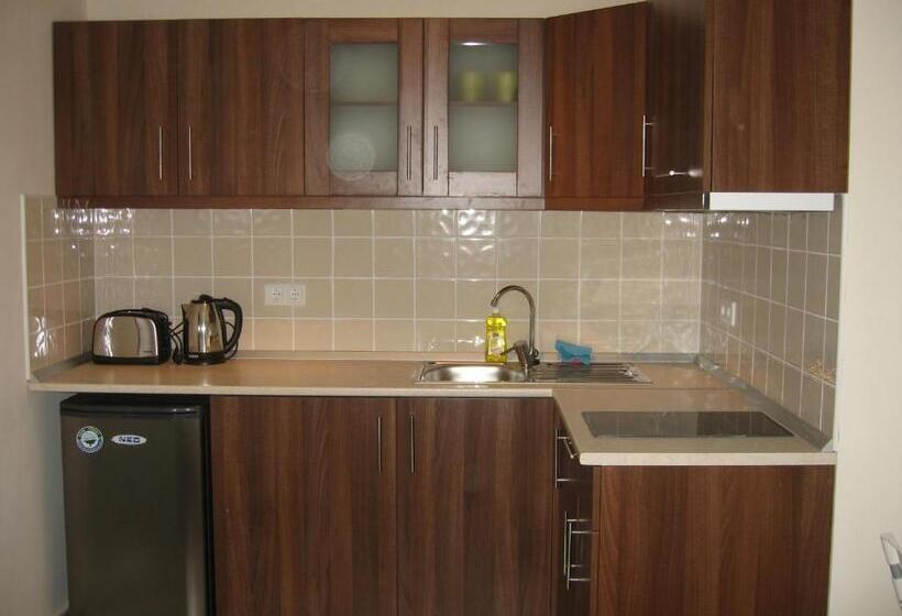 إستوديو قياسى, Chamkoria Chalets