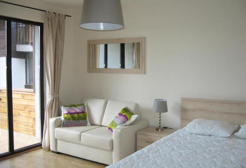 إستوديو قياسى, Chamkoria Chalets