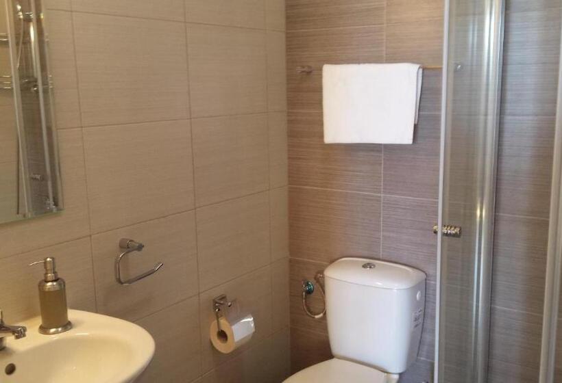 شقة ديلوكس 3 غرف نوم, Chamkoria Chalets