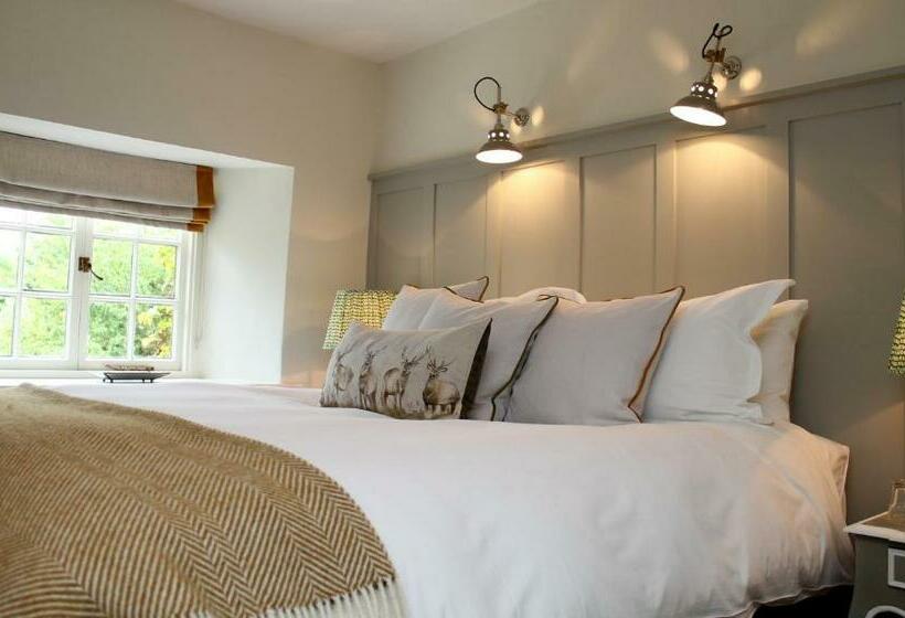 スタンダードルーム, The Plough Inn