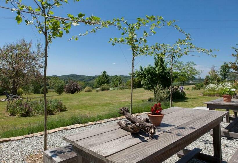 Семейный Номер, B&b Fleur De Lys Bleue