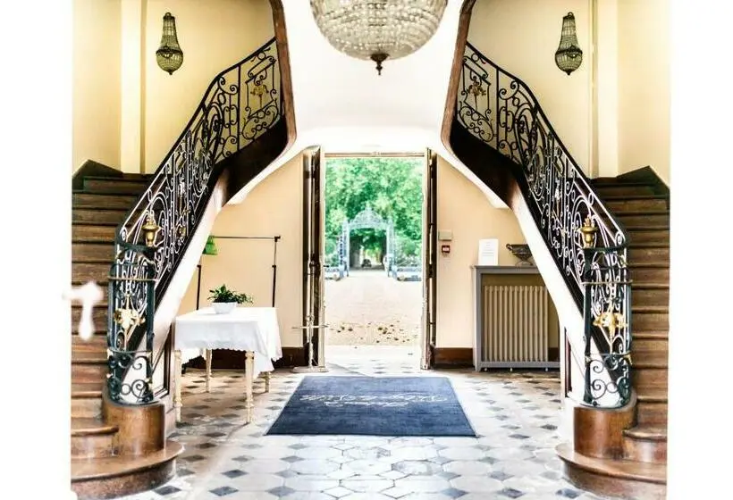 デラックスルーム, Château De Vitry La Ville
