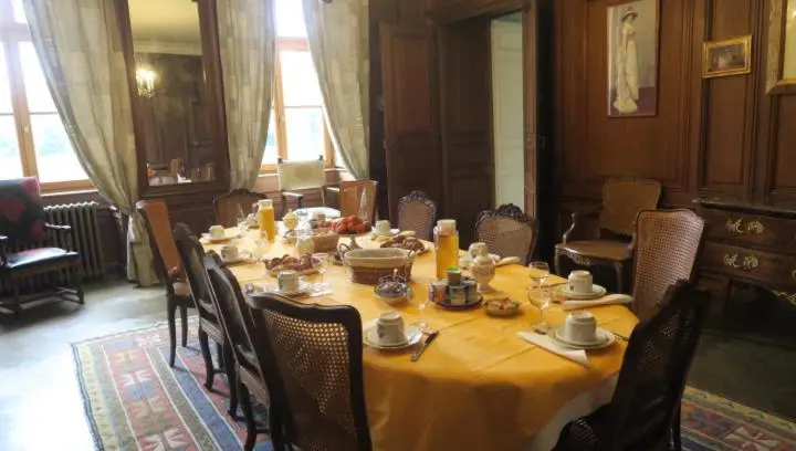 デラックスルーム, Château De Vitry La Ville