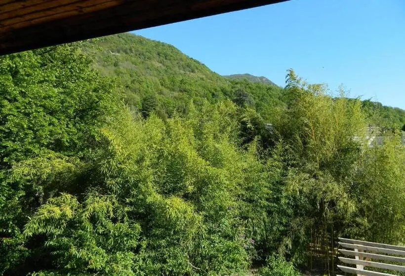 Perhehuone, Gite De L école