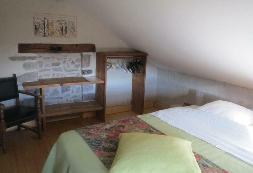 غرفة قياسية, Les Grandes Fontaines