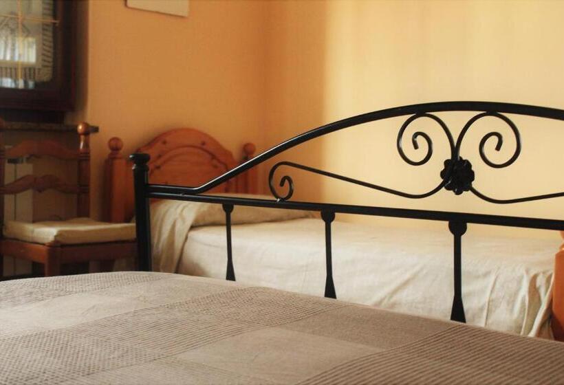 Номер Стандарт с Балконом, Mansarda Fiorita