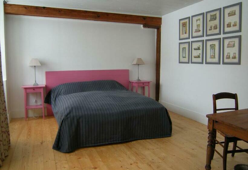 标准间, Moulin Saurele