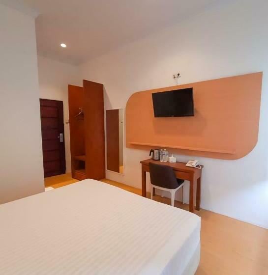 Номер Superior, Front One Green Boutique Hotel Abepura