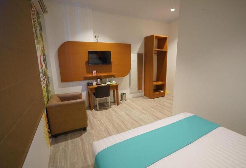 غرفة قياسية سرير كينج, Front One Green Boutique Hotel Abepura